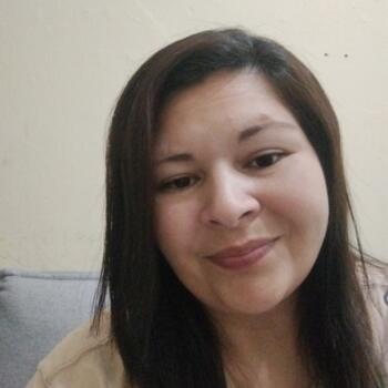 Babysitter in Praia Grande: Natália