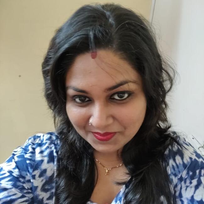 Babysitter in Mumbai: Asha Pal