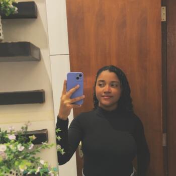 Babá em Brasília: Ana Paula