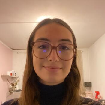 Babysitter in Clamart: Margaux