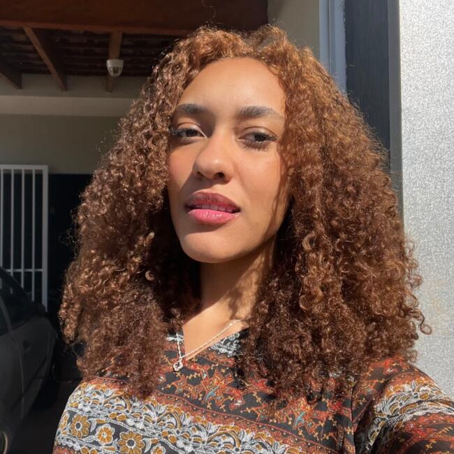 Babysitter in Londrina: Yasmim