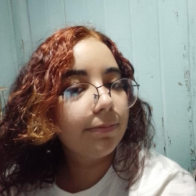 Babysitter in Três Coroas: Stéfany