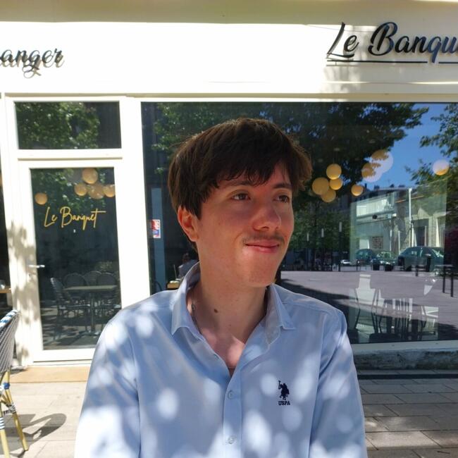Babysitter in Amiens: Lucas