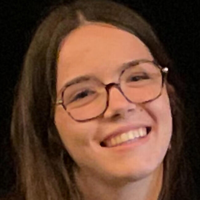 Babysitter in Lanhélin: Valentine