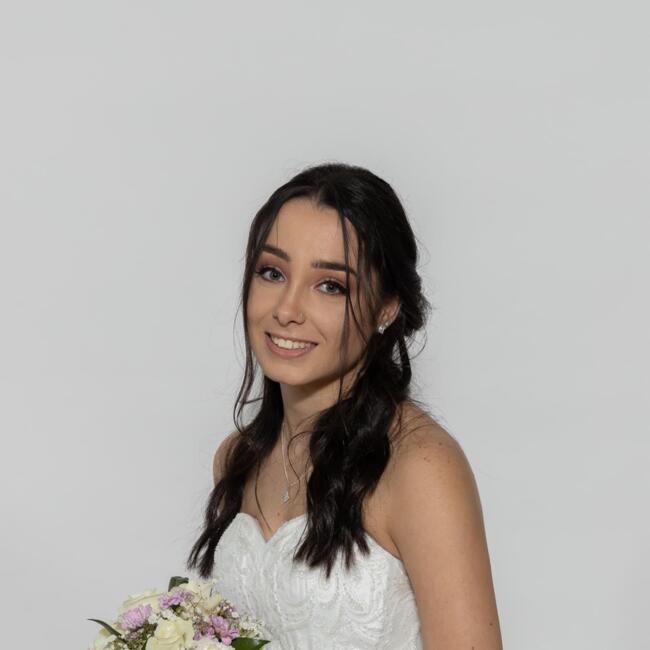 Babysitter in Long Forest: Alicia