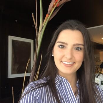 Babysitting job in Armenia: babysitting job Alejandra Arango