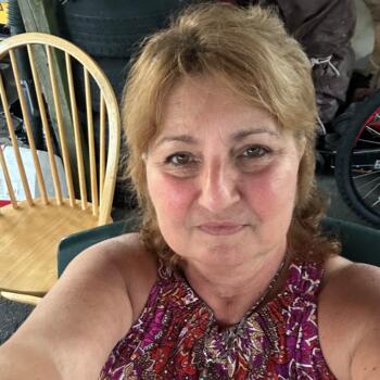 Babysitter in Norwalk (Connecticut): Olga