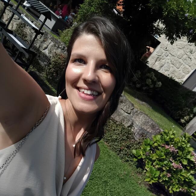 Trabalho de babysitting em Vila Nova de Famalicão: Tania