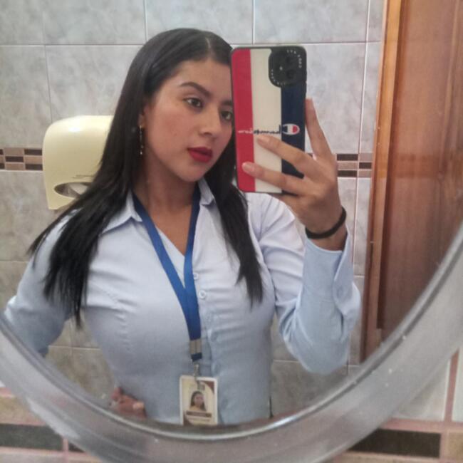 Niñera en Santo Domingo de los Colorados: Donna