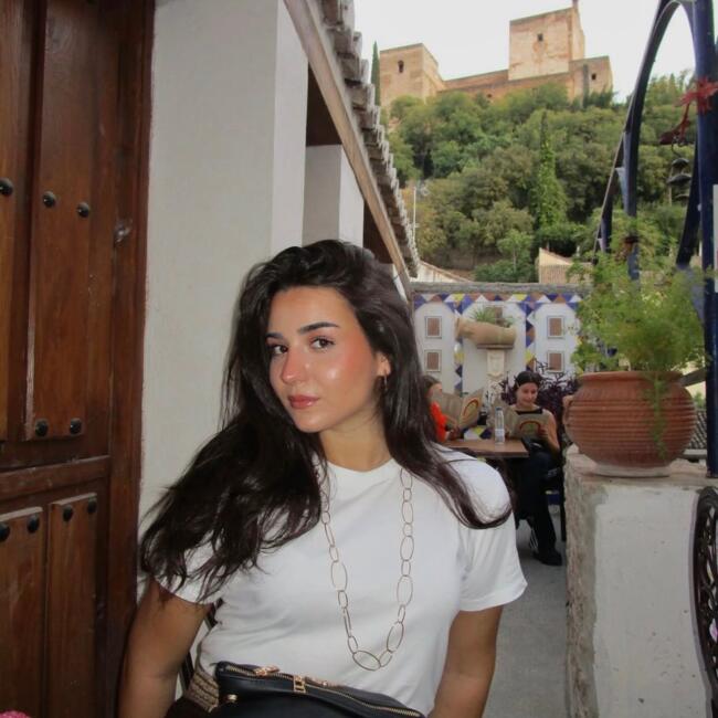 Nanny in Granada: Pilar