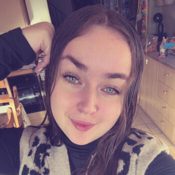 Babysitter Sambreville: Fiona