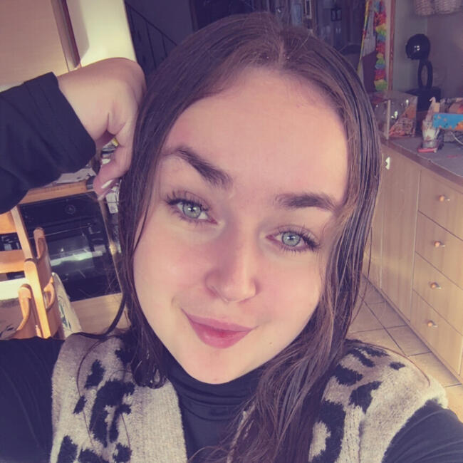 Babysitter in Sambreville: Fiona