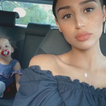 Babysitter in Bordeaux: Ismehene