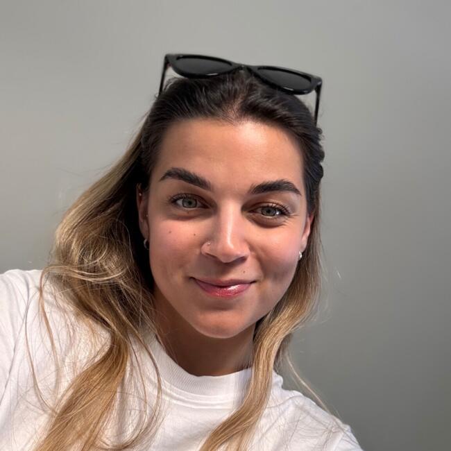 Babysitter in Melbourne: Leah