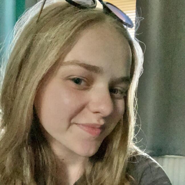 Babysitter in Sheffield: Abigail