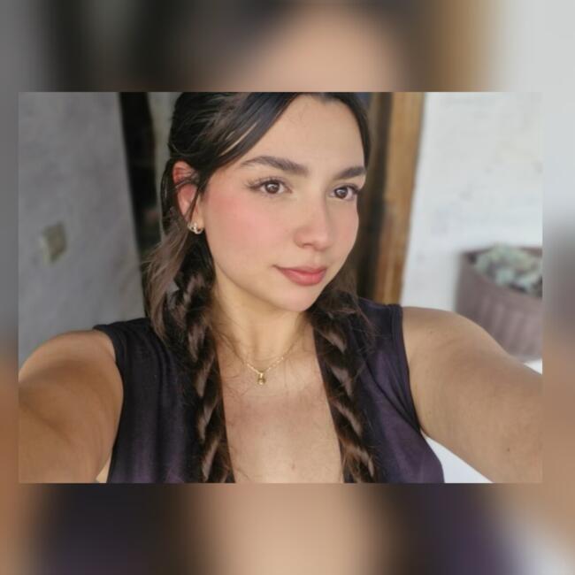 Babysitter in La Estrella: Karen