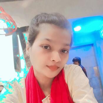 Babysitter in Karachi: Jaspreet