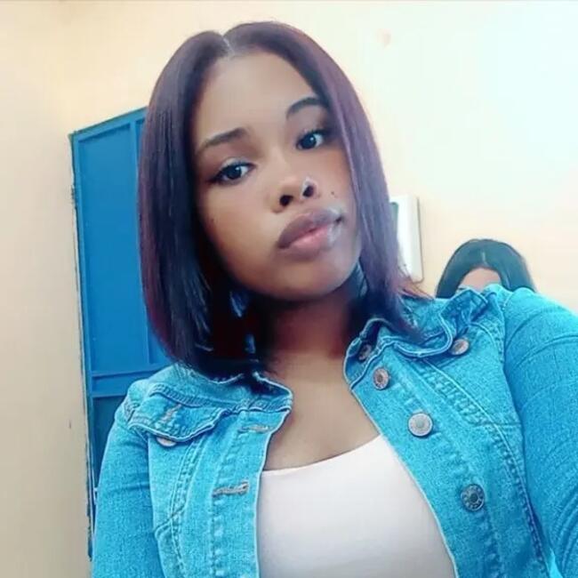 Babysitter in Panama City: Mitzel