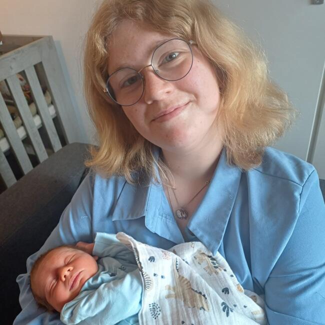 Babysitter in Sexbierum: Thessa