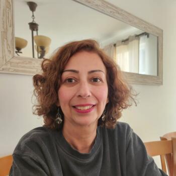 Niñera en Estación Colina: María de Lourdes