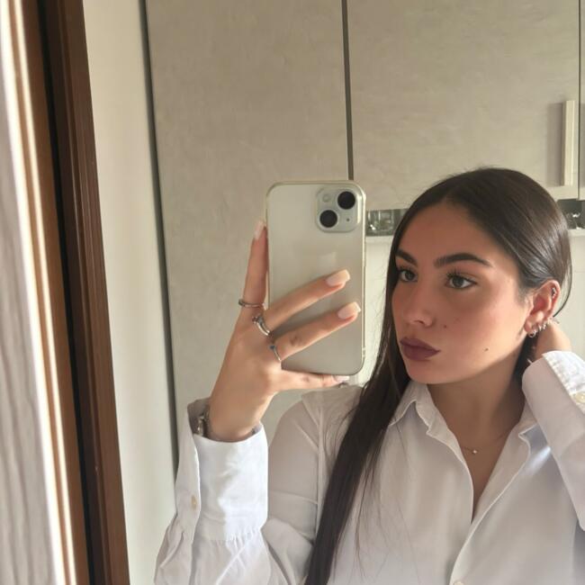 Babysitter a Brindisi: Giulia