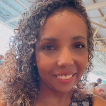 Babá em São Paulo: Dione