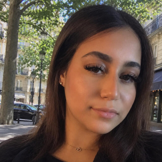 Baby-sitter à Paris: Lina