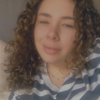 Baby-sitter in Nîmes: Louise
