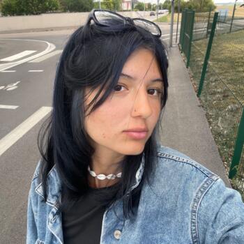 Babysitter Reims: Ambre