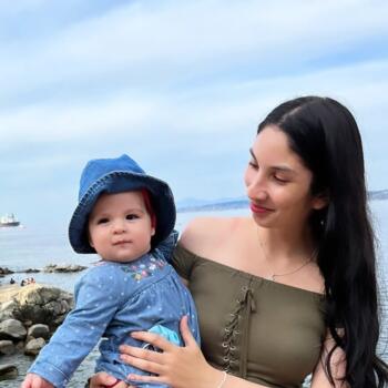 Niñera Quintero: Carla Pizarro