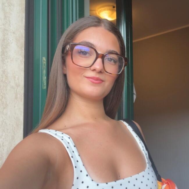 Babysitter in Tarbes: Lea