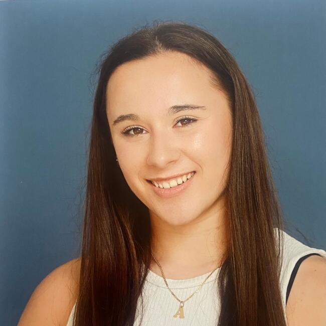 Babysitter in Vallirana: Andrea