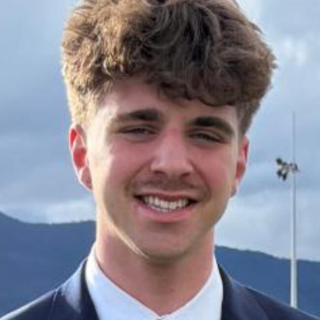 Babysitter in Hobart: Noah