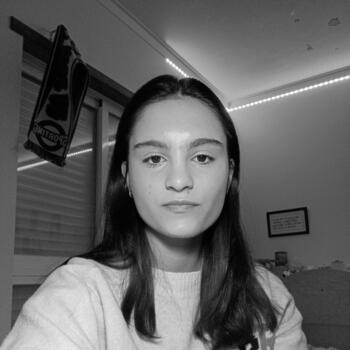 Babysitter in Cascais: Maria Catarina
