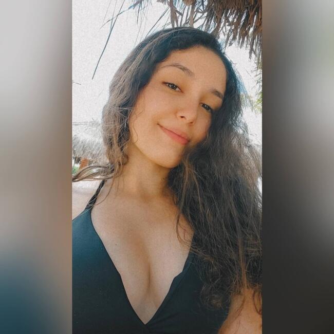Emprego de babá em Ribeirão Preto: Queli