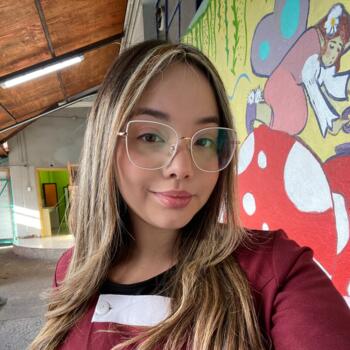 Babysitter in Port Montt: Valentina