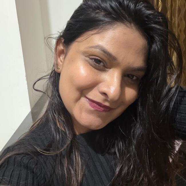 Babysitting job in Ahmedabad: Ayushi