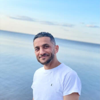 Barnvaktsjobb i Växjö: barnvaktsjobb Ayman