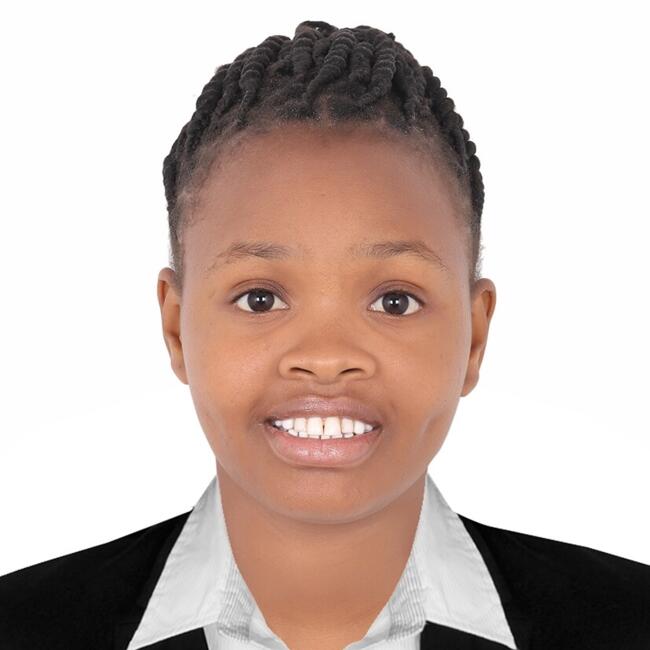 Nanny in Dubai: Grace