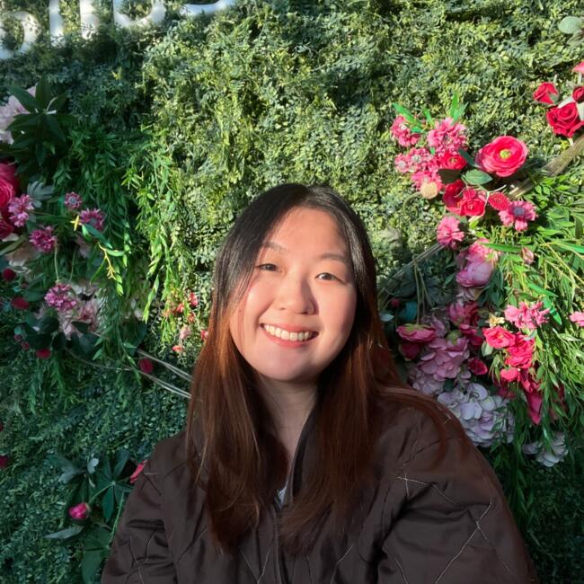Babysitter in Singapore: Sarah