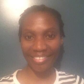 Babysitter in Virginia Beach: Majora