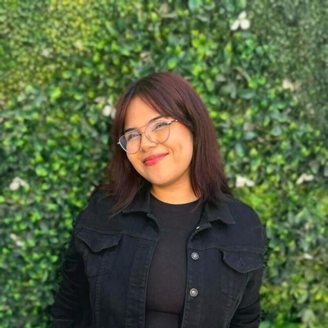 Babysitter in Monterrey: Lucy