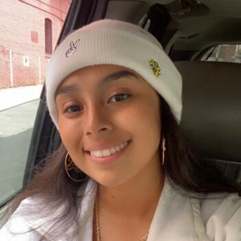 Babysitter in Phoenix: Litzy Cruz-Cortez
