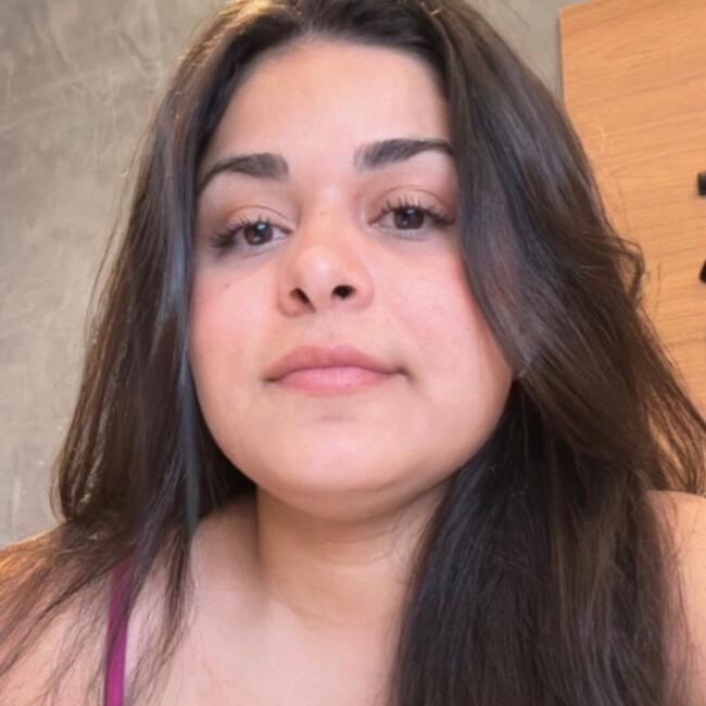 Babysitter in São José do Rio Preto: Fernanda