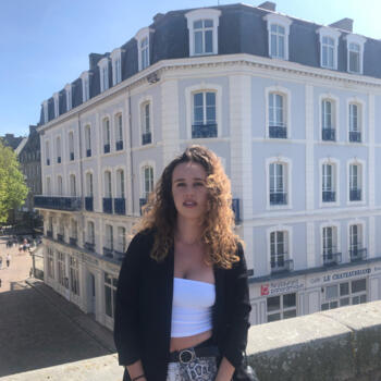 Baby-sitter Saint-Malo: Clementine