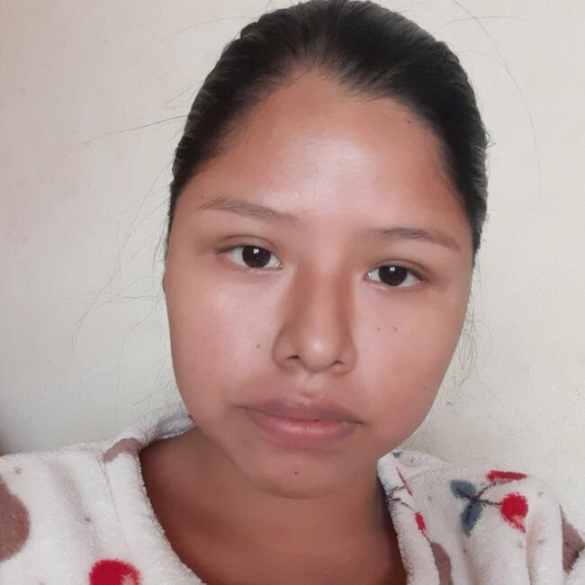 Babysitter in Warnes: Yhannis