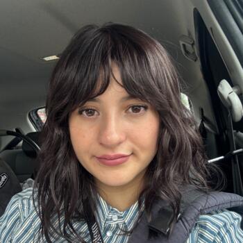 Parent La Reina: Claudia