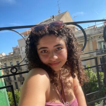 Babysitter in Vilafranca del Penedès: Sara