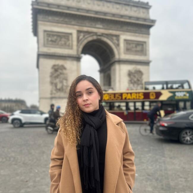 Babysitter in Evere: Gabriela