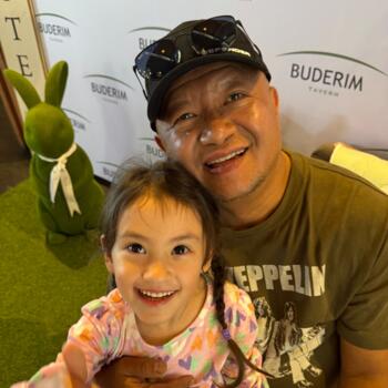 Nanny job in Sunshine Coast: babysitting job Thet